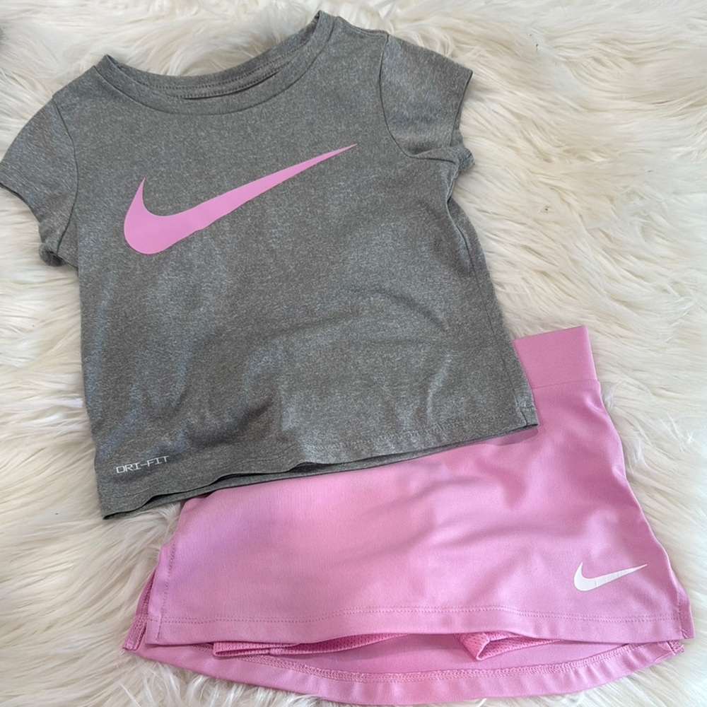 Nike Gray and Pink Girls Skort Set